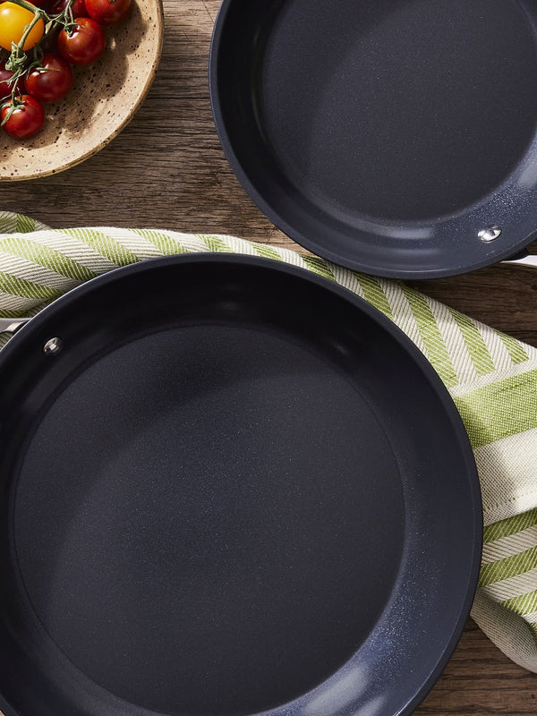 Le Creuset Non-stick Ceramic