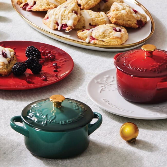 Le Creuset Holly