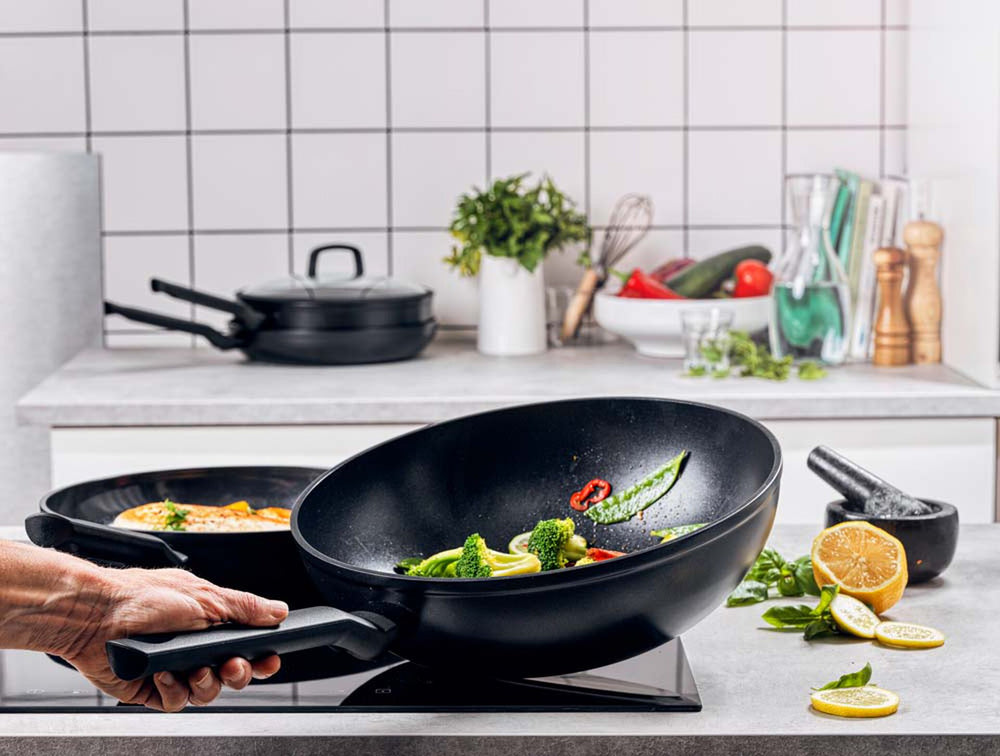 BK Wok Pan Easy Induction - Aluminium - ø 30 cm / 5 litres - revêtement antiadhésif céramique