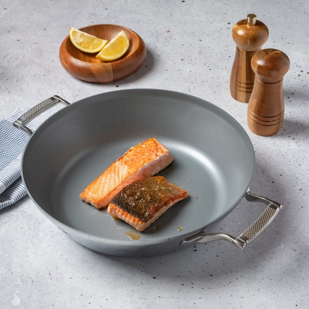 Ensemble de casseroles Saveur Selects Voyage Series (Sauteuse ø 25 cm + Poêle ø 30 cm) - Acier inoxydable triplé - Induction et toutes autres sources de chaleur