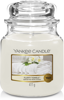 Yankee Candle Bougie Parfumée Serviettes Moelleuses Moyennes - 13 cm / ø 11 cm