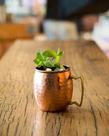 Cosy & Trendy Cocktailbeker Moscow Mule - Gehamerd Koper - 450 ml