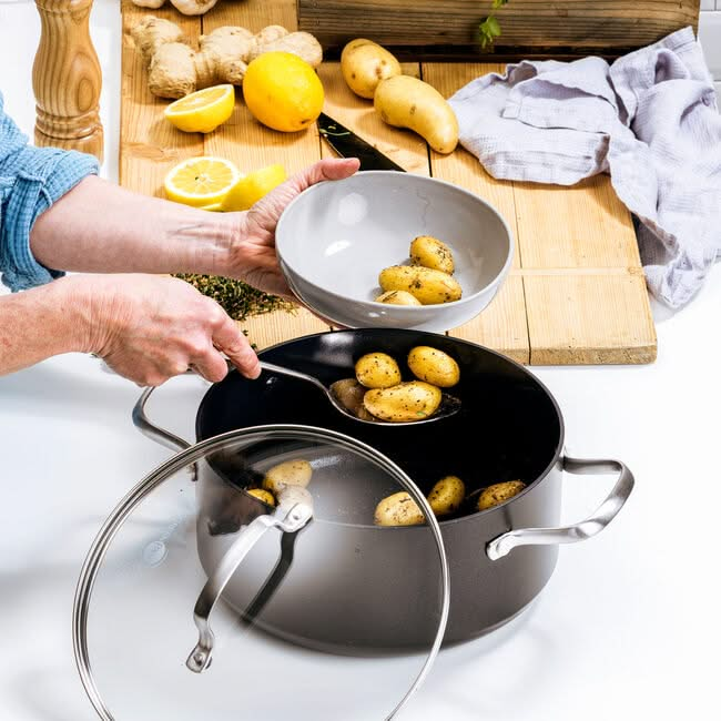 GreenPan Kookpan met deksel - Copenhagen - Zwart - ø 20 cm / 3.3 liter