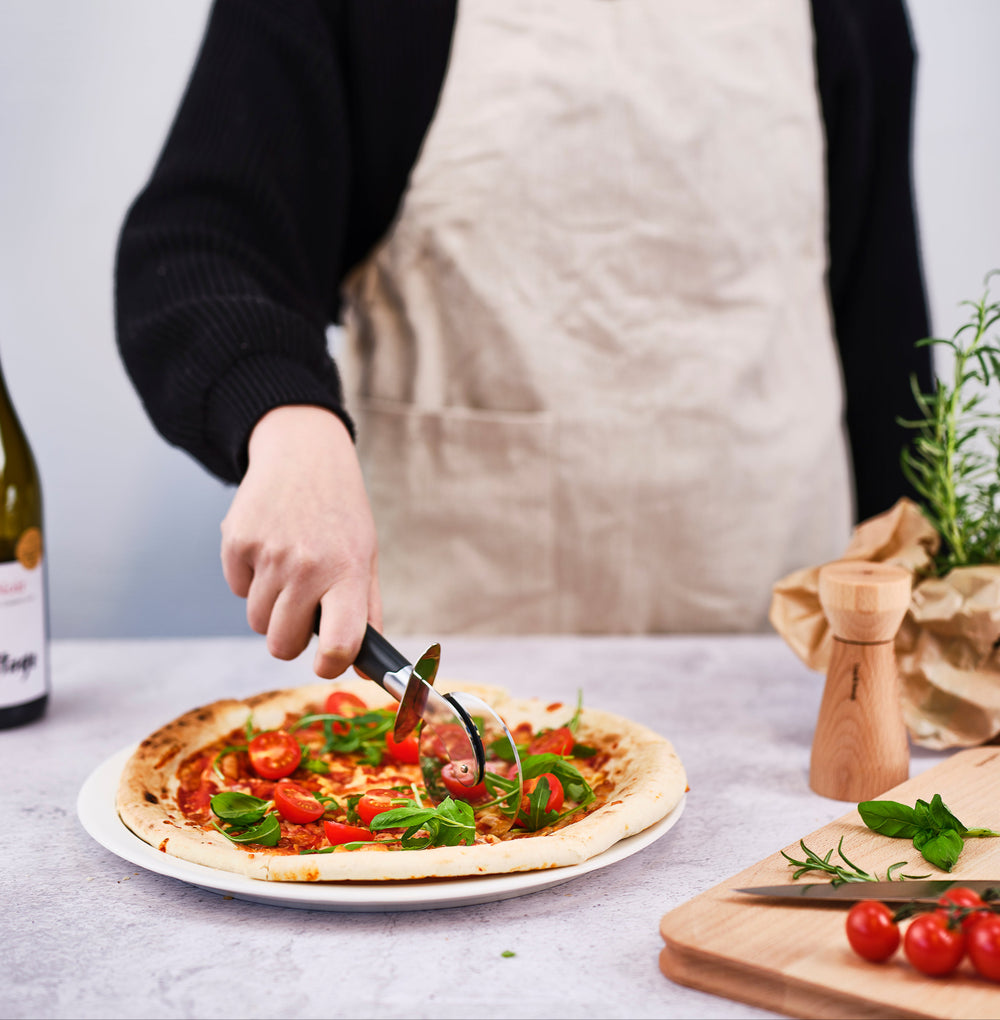 Cosy & Trendy Pizzasnijder - Delish - RVS Zwart