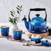 Le Creuset Bouilloire Sifflante Tradition - Azur - 2,1 litres - compatible induction -