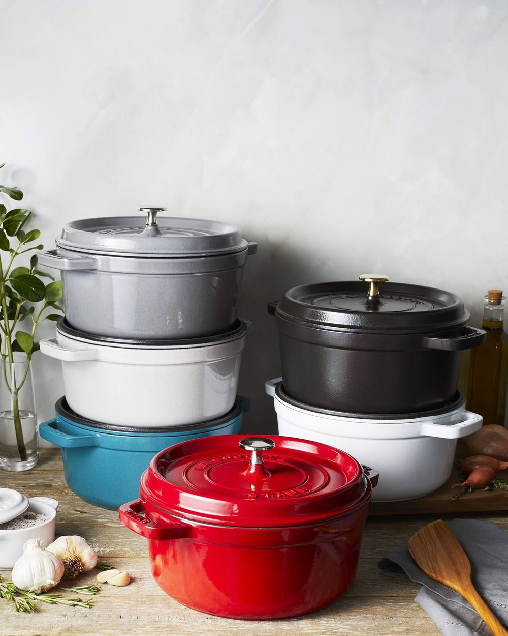 Faitout / Cocotte Staub - Rouge cerise - ø 24 cm / 3,8 litres