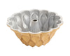 Nordic Ware Turban Moule à pâtisserie Couronne Bundt Pan Doré ø 26 cm / 2,4 litres