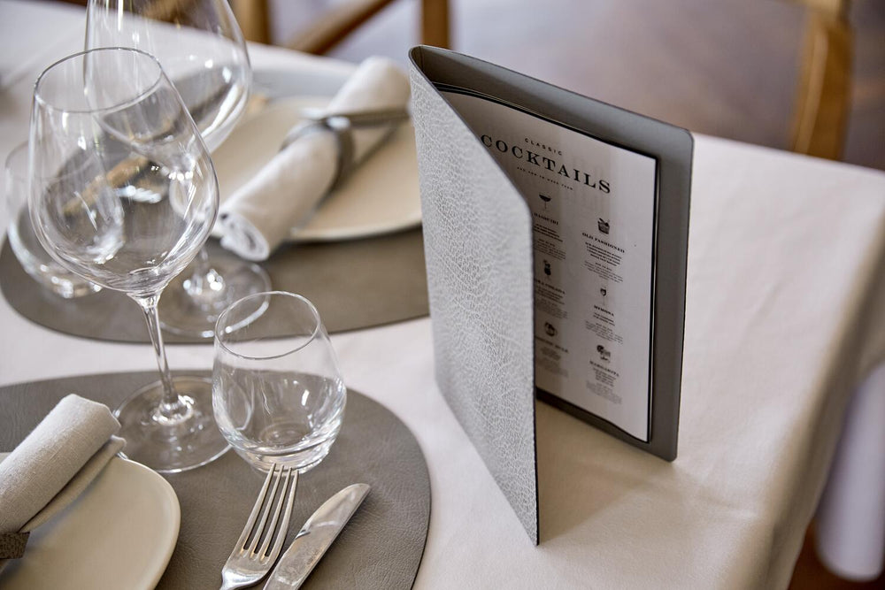 LIND DNA Placemats Hippo - Leer - Anthracite Grey - Curved - 44 x 37 cm - 2 Stuks