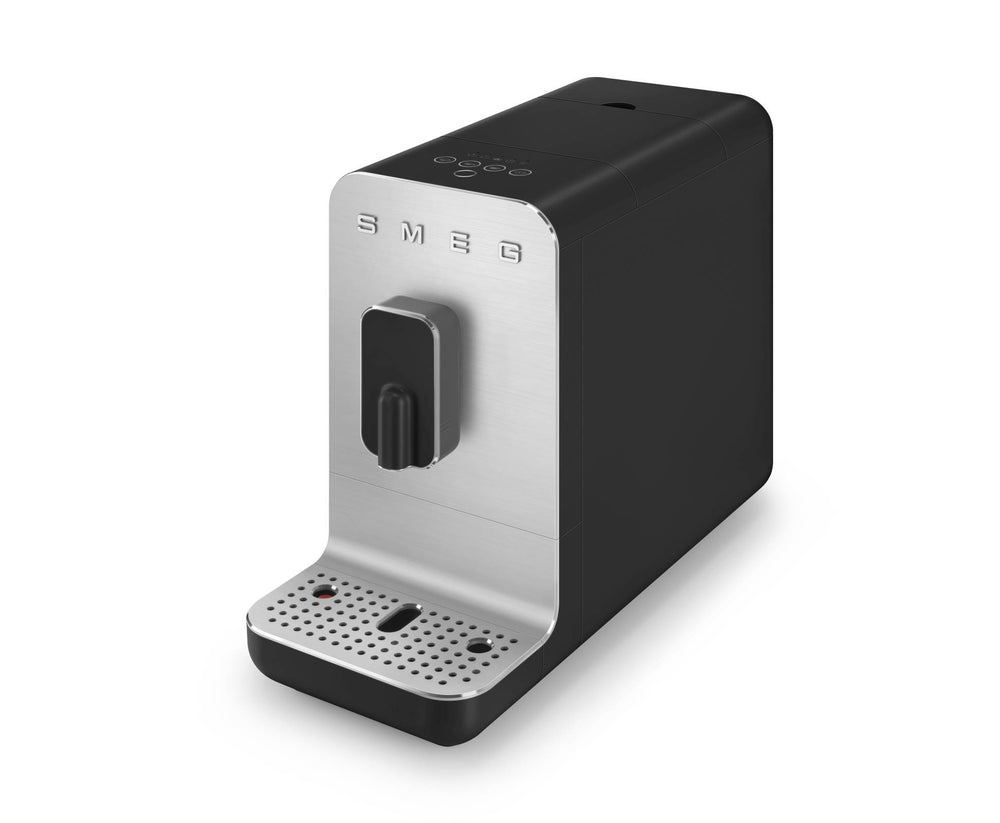 Machine à Café Entièrement Automatique SMEG - 1350 W - Noir - 1,4 litres - BCC11BLMEU