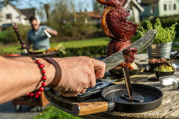 Forged Serveerpan Churrasco - Gietijzer / Olijfhout - ø 18 cm