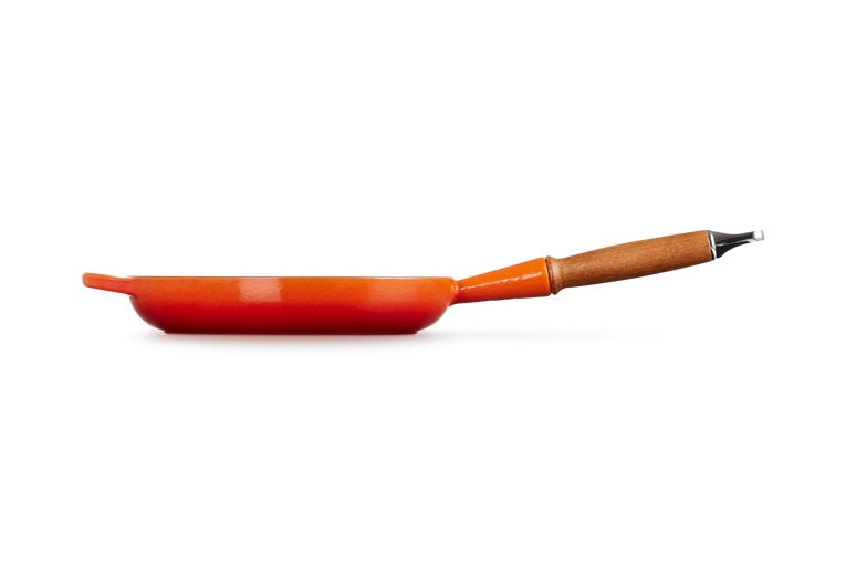 Le Creuset Koekenpan Signature - Oranjerood - ø 28 cm / 2.6 liter - geëmailleerde anti-aanbaklaag