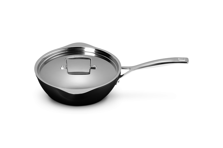 Le Creuset TNS Sauteuse 24 cm | Günstiger shoppen bei Le Creuset TNS Sauteuse 24 cm | Günstiger shoppen bei