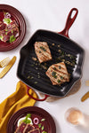 Poêle Grill Le Creuset Signature - Grenat - 26 x 26 cm - revêtement antiadhésif émaillé