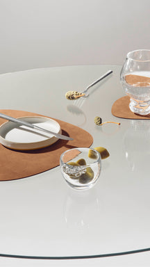 LIND DNA Placemats Nupo - Leer - Army Green / Nature - Curved - dubbelzijdig - 44 x 37 cm - 2 Stuks