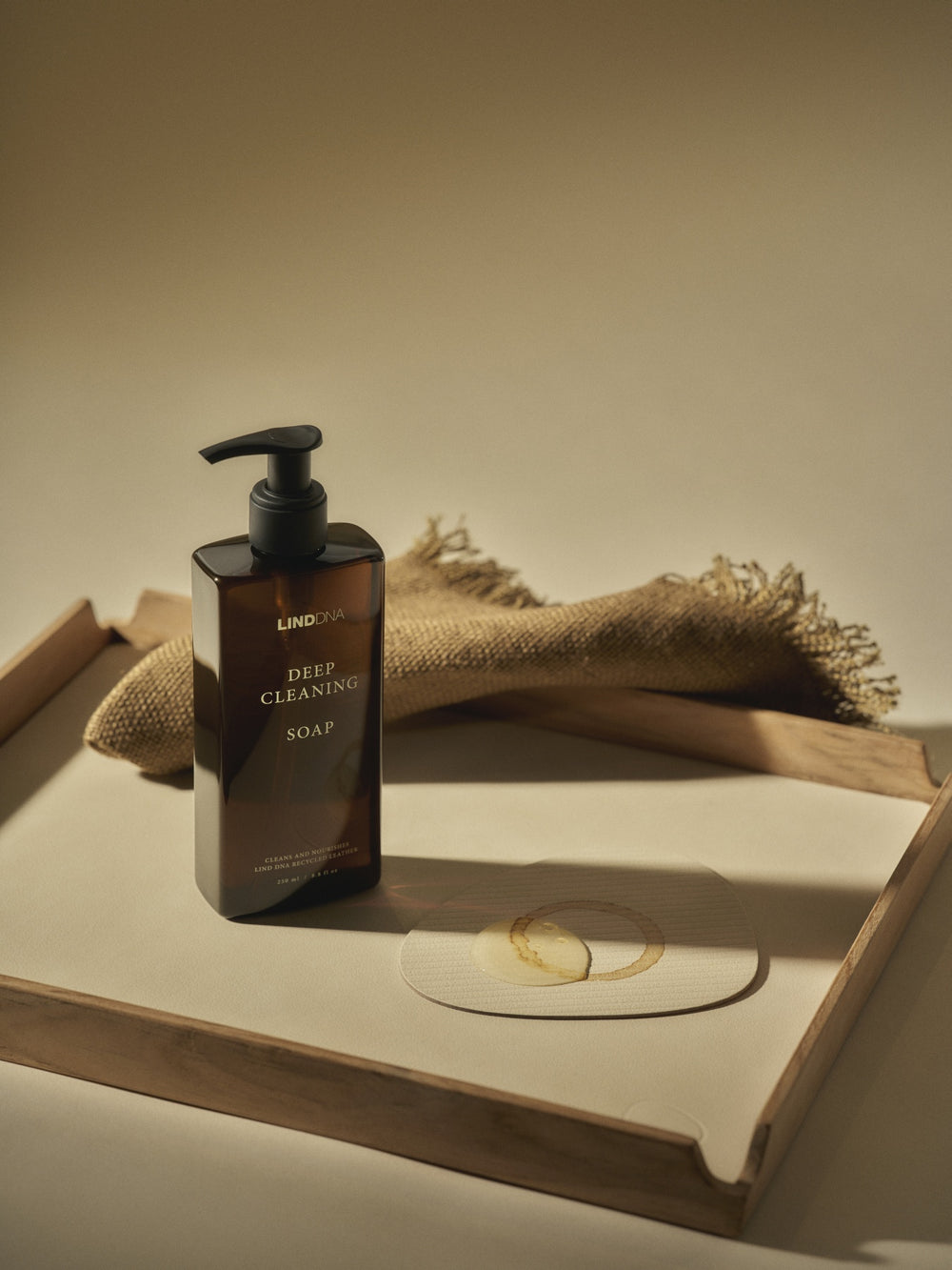 LIND DNA Reinigingsmiddel voor Placemats & Onderzetters - Deep Cleaning Soap - 250 ml