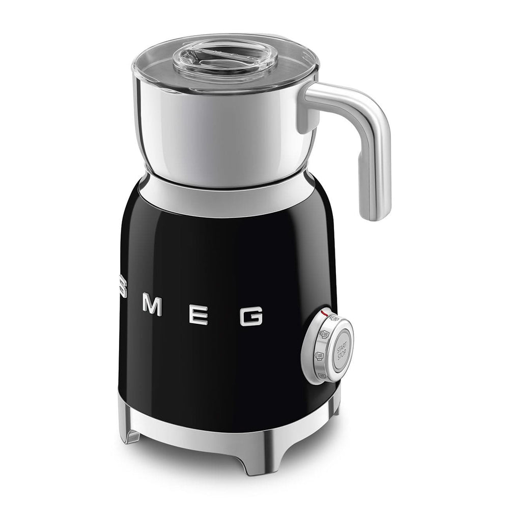 SMEG Melkopschuimer Zwart MFF11BLEU