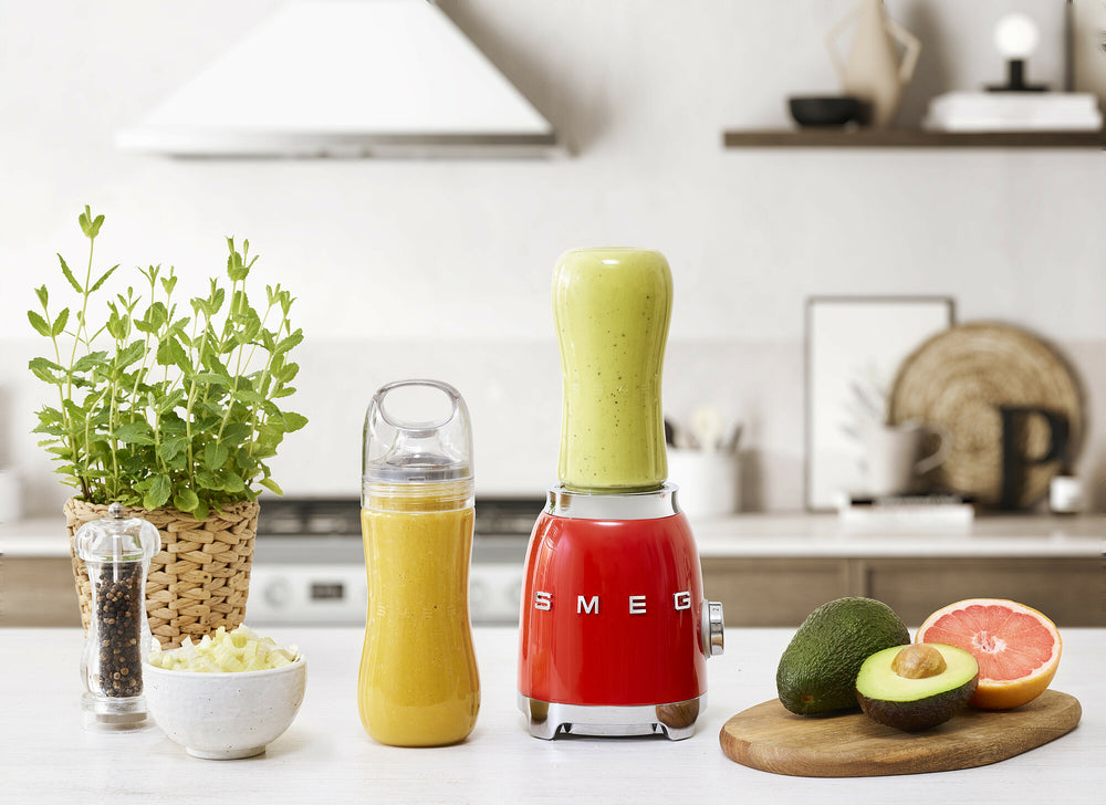 Mixeur Smoothie SMEG - compact - Rouge - 600 ml - PBF01RDEU