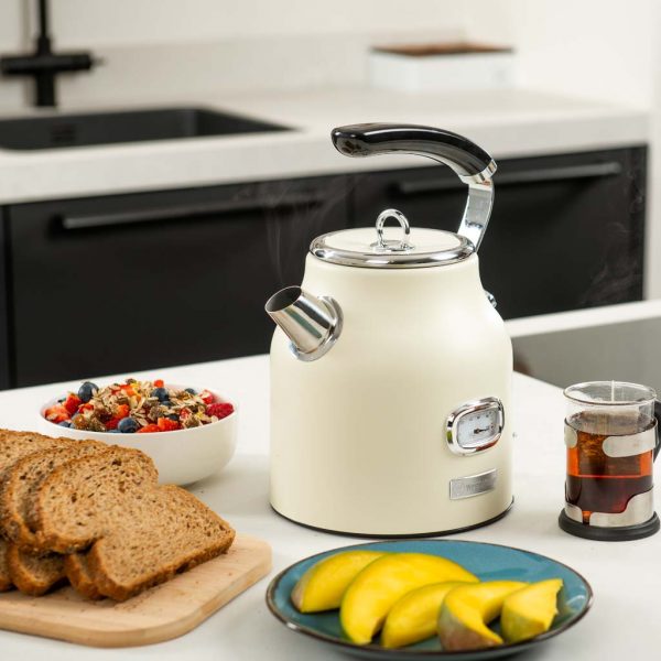 Westinghouse Kettle Retro Collections - 2200 W - blanc vanille - 1,7 litre - WKWKH148WH