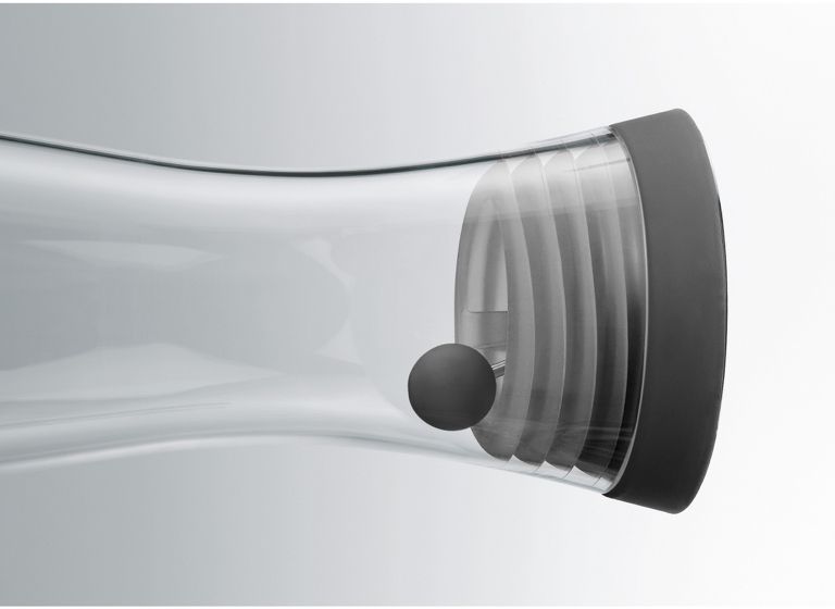 WMF Basic Waterkaraf - Drupvrij - Zwart / Zilver - 1 liter