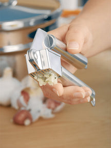 WMF Knoflookpers Profi Plus - 18 cm