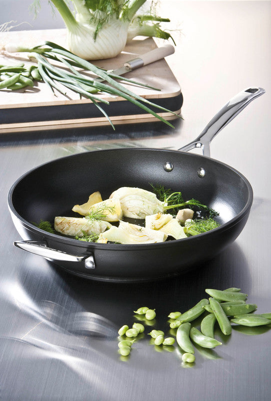 Le Creuset Sauteuse Les Forgées TNS - ø 28 cm / 3,2 litres - revêtement antiadhésif standard